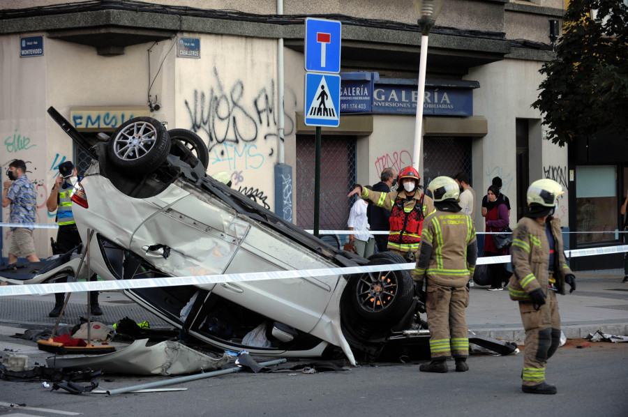 El coche que se precipitó a la calle Caballeros pudo estar implicado en el “pique” entre conductores