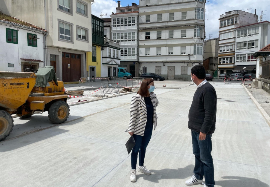 Betanzos multa por los retrasos  acumulados a la empresa  que acomete la obra de A Ribeira