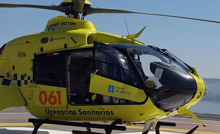 Evacuada en helicóptero una mujer tras ser atropellada por un camión en A Cañiza (Pontevedra)
