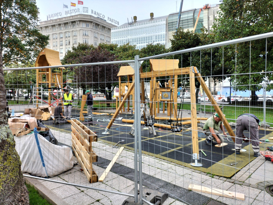 El Ayuntamiento inicia el arreglo del parque infantil de los jardines de Méndez Núñez