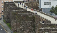 Detenido por tirar de la Muralla de Lugo a una mujer, a la que abandonó con heridas