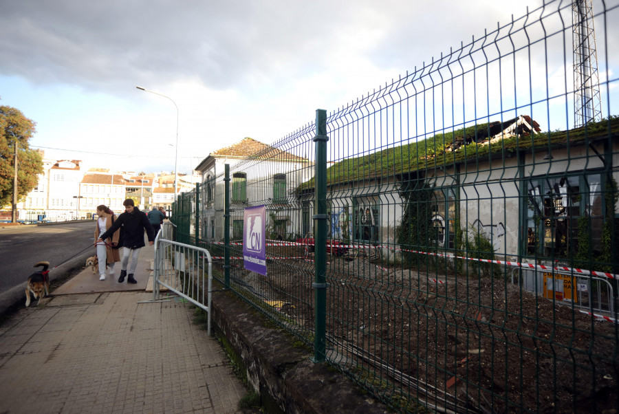 Naturgy empieza  las obras para retirar  el transformador existente en Fábrica da Luz de Betanzos