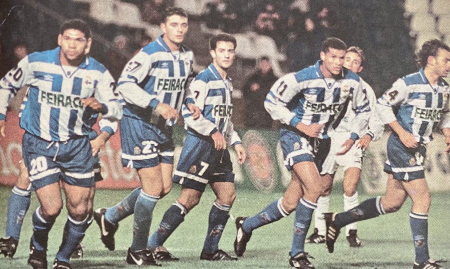 Hace 25 años: El Deportivo empató pese a las adversidades