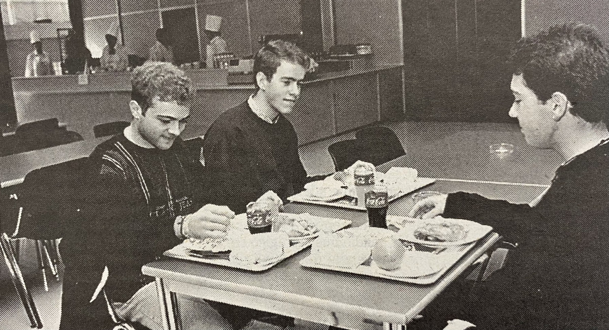 El primer comedor del campus 1996