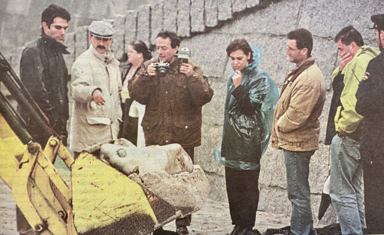 Hace 25 años: El Congreso concede 800 millones para regenerar Bens y aparece un cadáver en el Orzán