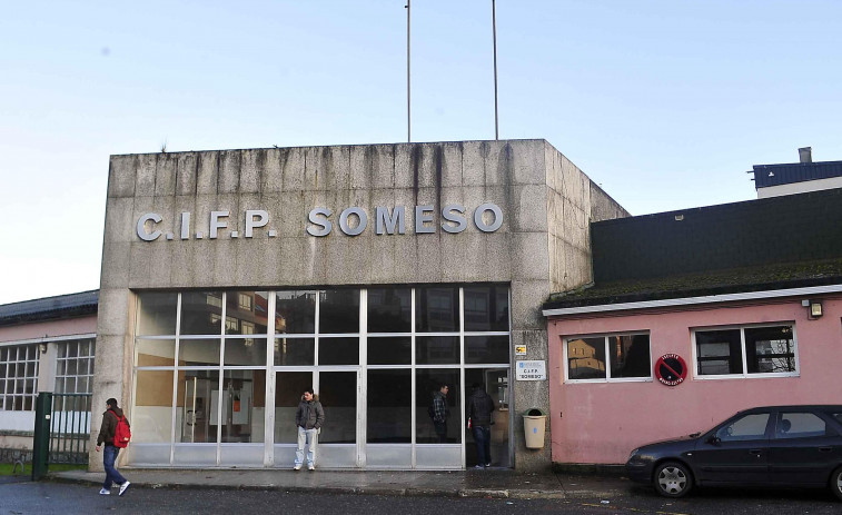 Los institutos de Someso, Nebrija Torre de Hércules y Rosalía Mera ganan el certamen Eduemprende