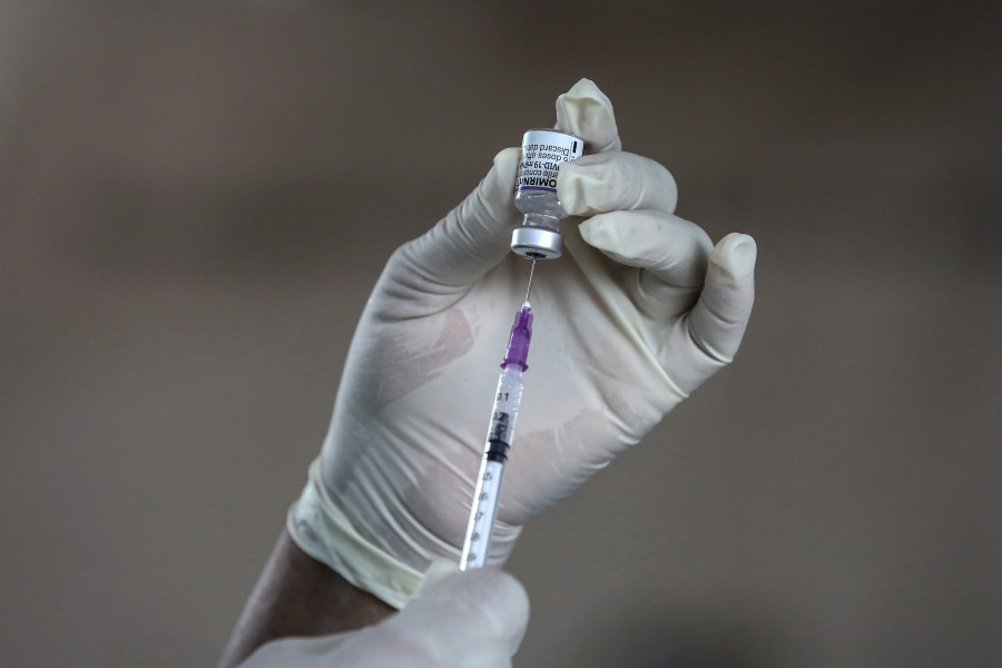 Detenida una enfermera que fingía vacunar contra el covid por 400 euros en Italia