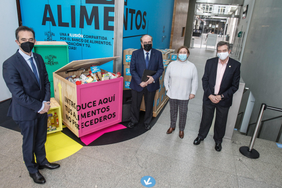 Afundación dona casi una tonelada de comida a los Bancos de Alimentos