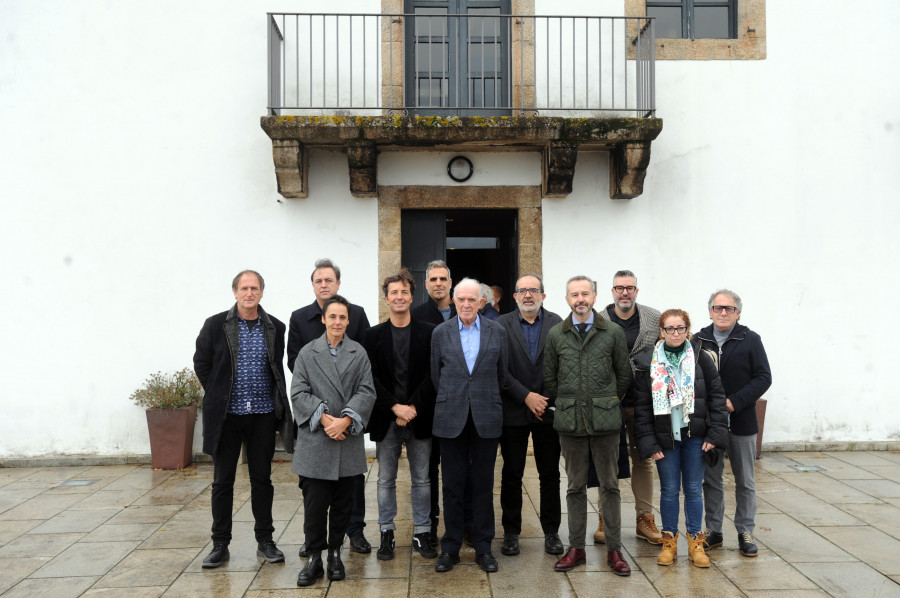 La Fundación Juana de Vega entrega su premio de Intervención en el Paisaje a la casa “Surf House”