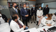 El Sergas insta a no acudir a los centros de salud en caso de sospecha de tener covid para evitar propagar el virus