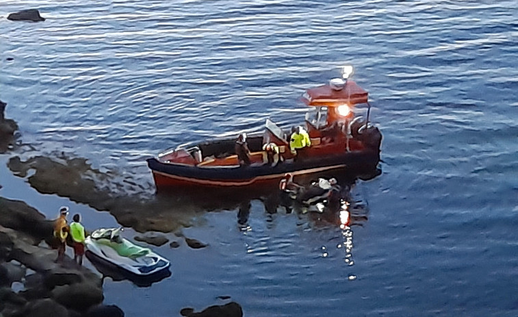 Rescatan el cadáver de un hombre en una zona de rocas en la zona de As Xubias