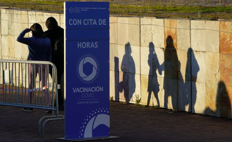 Galicia ha vacunado a un 31% de niños de 5 a 11 años y empieza a citar a personas de 40 a 49 años