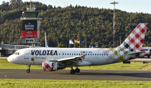 La conexión con Menorca se despide del aeropuerto de Alvedro hasta el mes de mayo