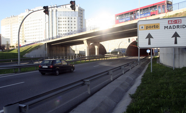 El Gobierno adjudica un contrato de conservación de carreteras de A Coruña por un total de 11,6 millones de euros