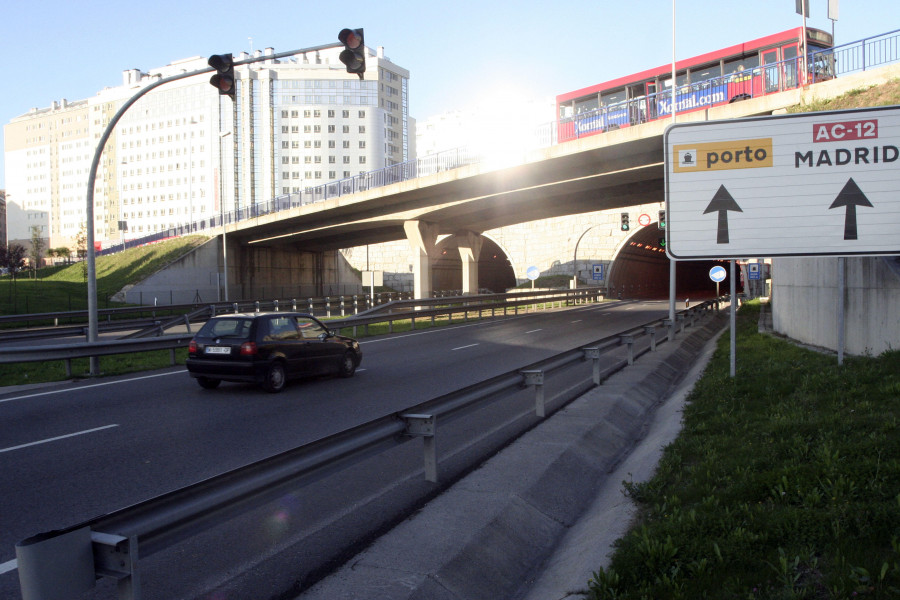 El Gobierno adjudica un contrato de conservación de carreteras de A Coruña por un total de 11,6 millones de euros