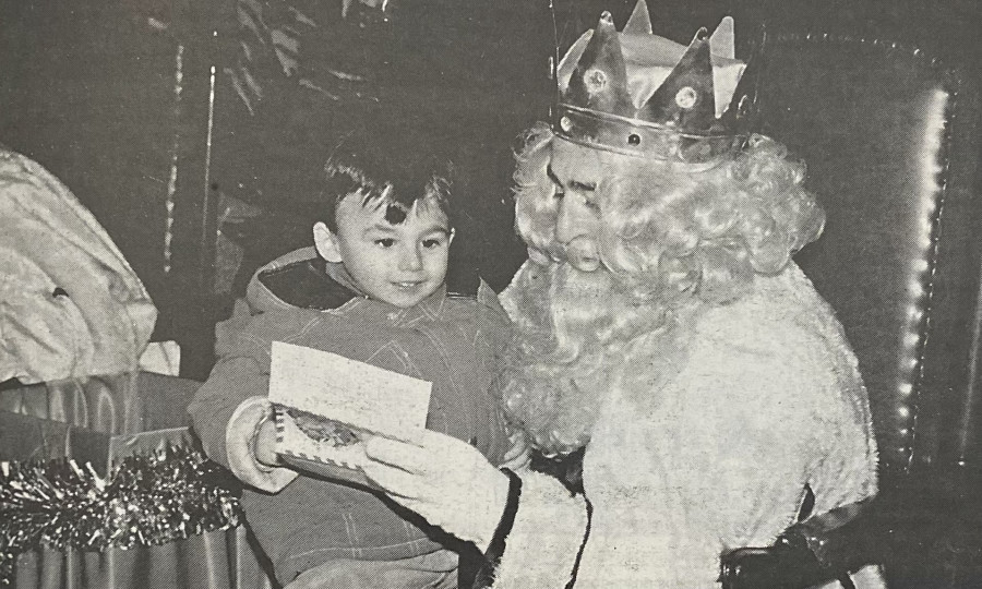 Hace 25 años: Colas para ver a los Reyes Magos y 150 aniversario del Circo de Artesanos