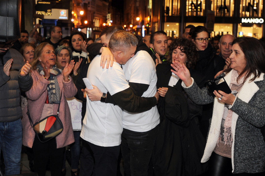 Familiares y amigos de Diego Bello recuerdan al joven en el aniversario de su muerte