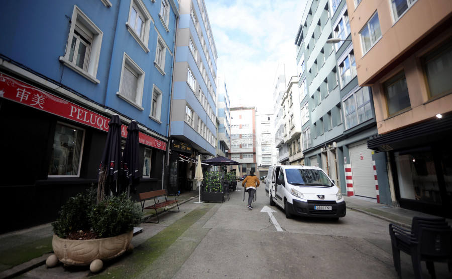 La calle de San Leopoldo será la primera vía peatonal que gane el Agra do Orzán en años