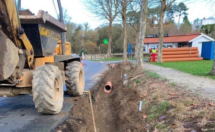 García Seoane reclama a la Xunta la construcción de aceras en Os Regos