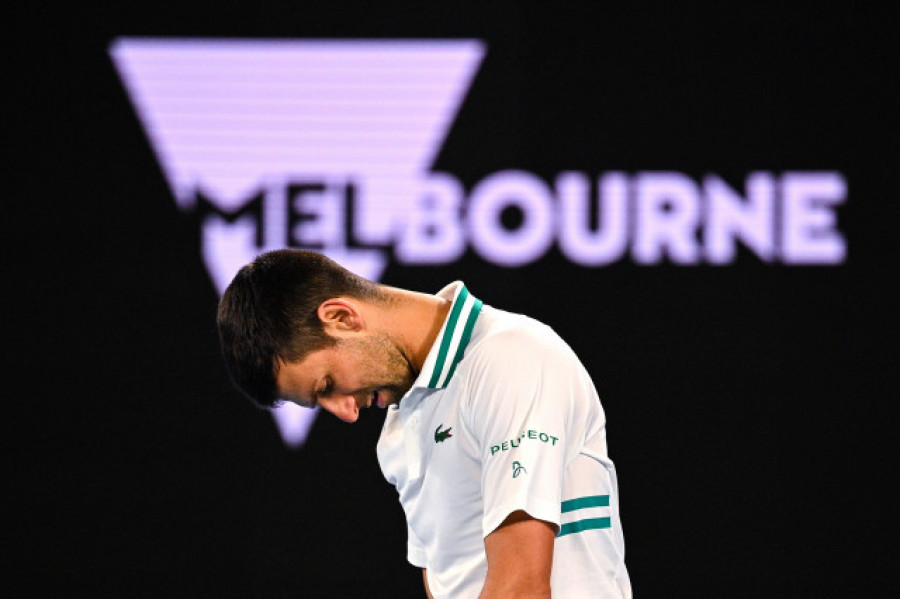 Djokovic abandona Australia tras perder la batalla judicial