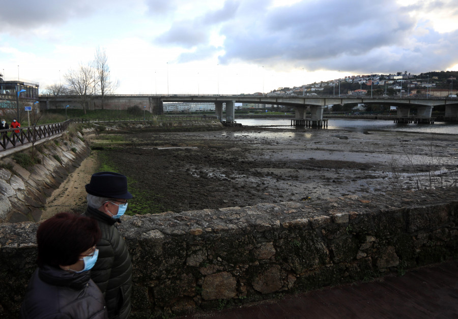 Ribera acuerda con Feijóo resolver “cuanto antes” las indemnizaciones a los mariscadores de O Burgo