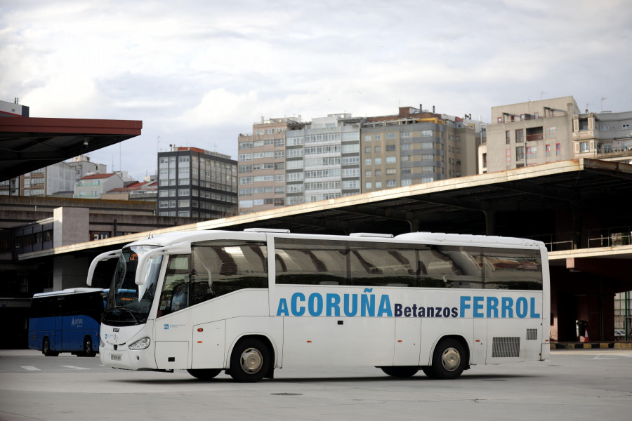 La Xunta refueza el bus en poblaciones intermedias entre Ferrol y A Coruña