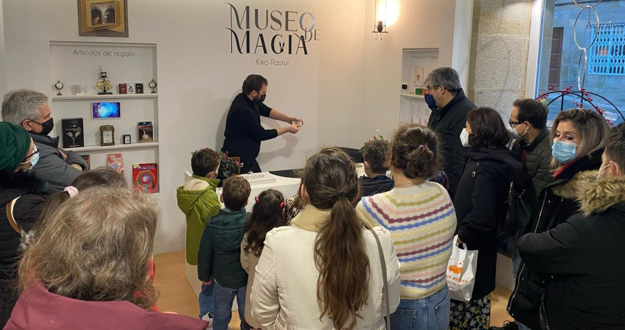 Kiko Pastur triunfa con el primer museo de magia de Galicia