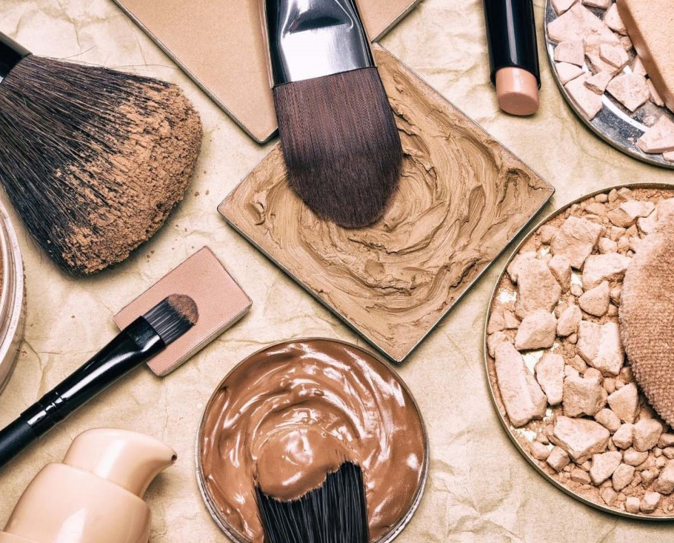 Es necesario limpiar las brochas de maquillaje para evitar que perjudicen a nuestra piel por la suciedad acumulada