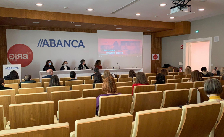 Abanca y Afundación inician una campaña de apoyo a los ciudadanos ucranianos