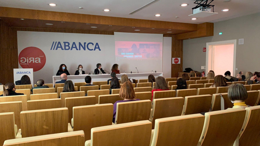 Abanca y Afundación inician una campaña de apoyo a los ciudadanos ucranianos