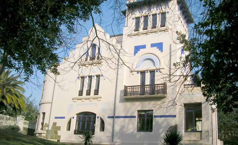 Oleiros contará con un nuevo aparcamiento público con 179 plazas en Bastiagueiro