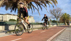 La OCU pone al carril bici coruñés como uno de los peores de España