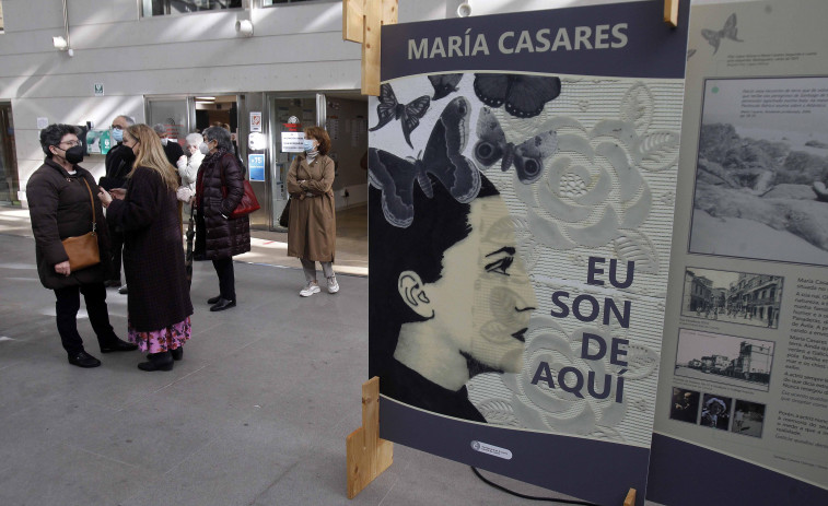 Los estudiantes oleirenses rinden un homenaje radiofónico a María Casares