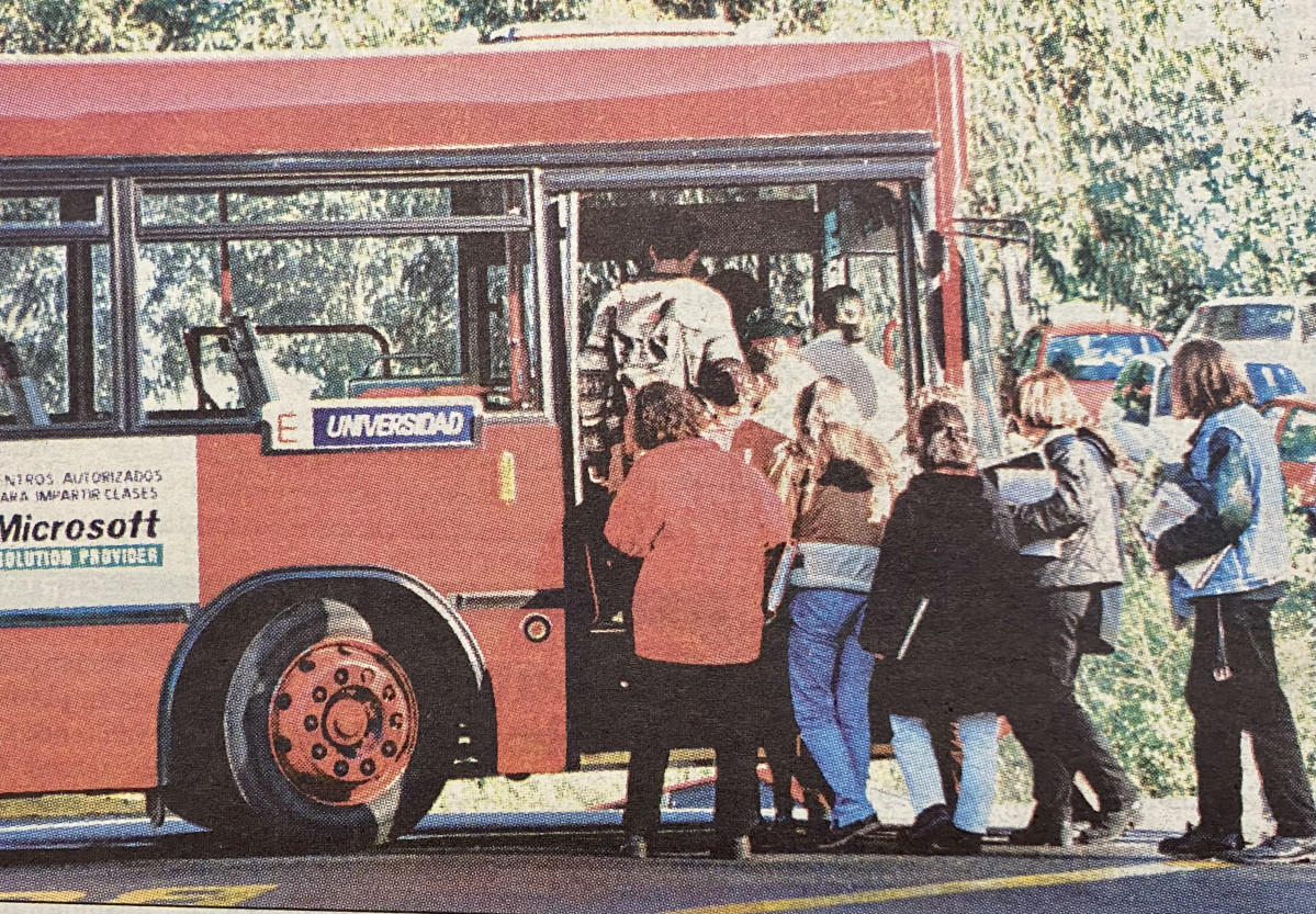 Bus urbano al campus 1997