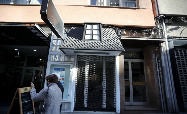 A Coruña frena el cierre de negocios al reducir los locales vacíos a la mitad