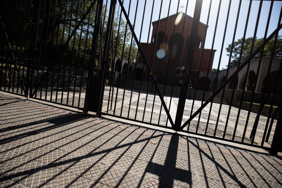 El obispado aparta a un sacerdote en Barcelona por pagar por tener sexo con menores