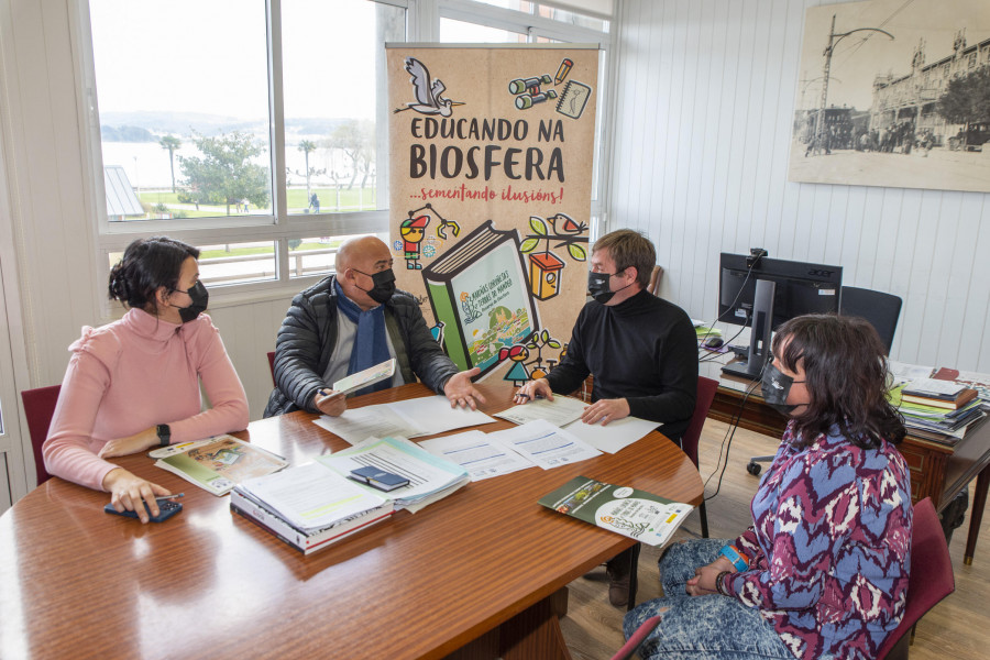 Mariñas Coruñesas y el Ayuntamiento de Sada acuerdan continuar “Educando na Biosfera”