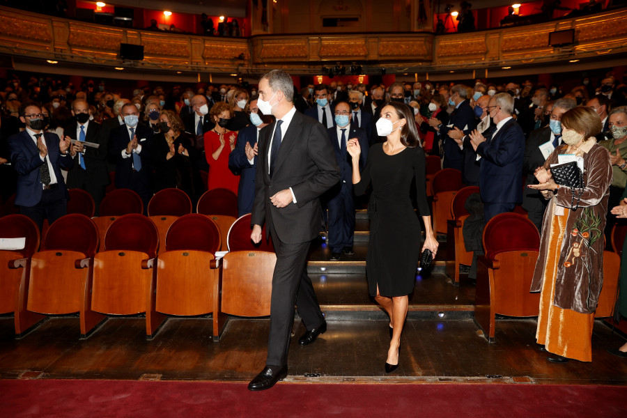 Felipe VI asiste a un concierto en su primera salida tras un confinamiento que se le hizo "muy duro"