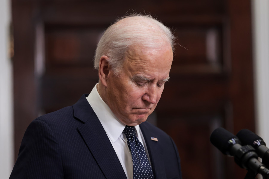 Biden concede una nueva ayuda millonaria a Ucrania y veta los barcos rusos