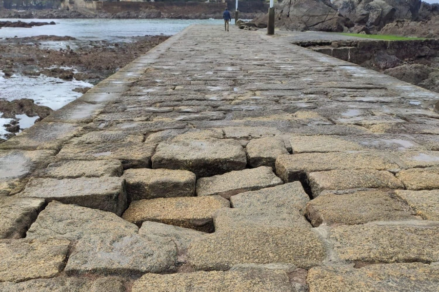 Portos de Galicia reparará los daños del temporal en Santa Cruz