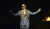 C. Tangana desata el éxtasis con su sobremesa en un Coliseum lleno que vuelve a vibrar