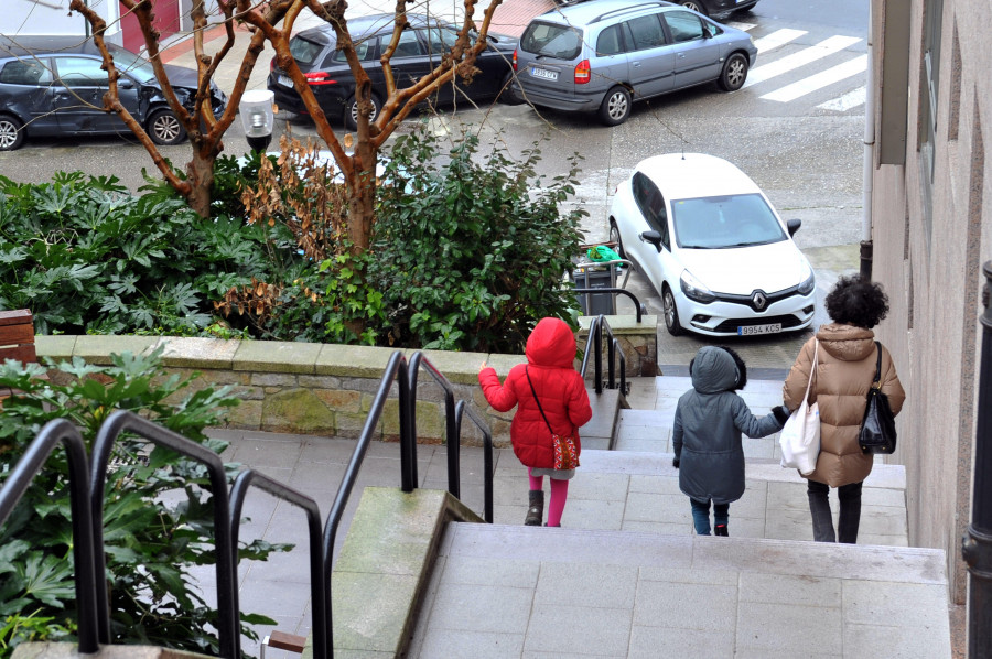 Finalizan los arreglos de mejora de la calle y la escalinata de Santa Cecilia