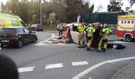 Atrapado en su vehículo tras chocar en Oleiros