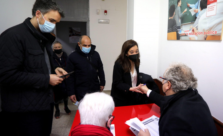 Los socialistas coruñeses eligen a Inés Rey como secretaria general