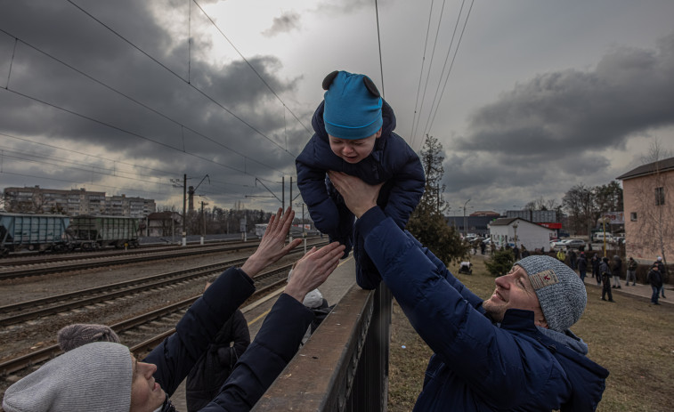 Unos 800.000 niños han abandonado Ucrania, muchos sin sus familias