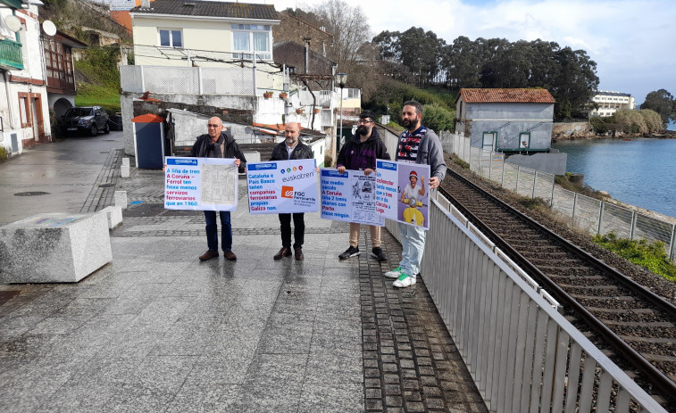 El BNG reclama en As Xubias que el Ministerio de Transportes impulse el tren de cercanías