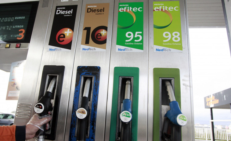 Repsol baja 10 céntimos por litro el precio de sus combustibles a los clientes que usen Waylet