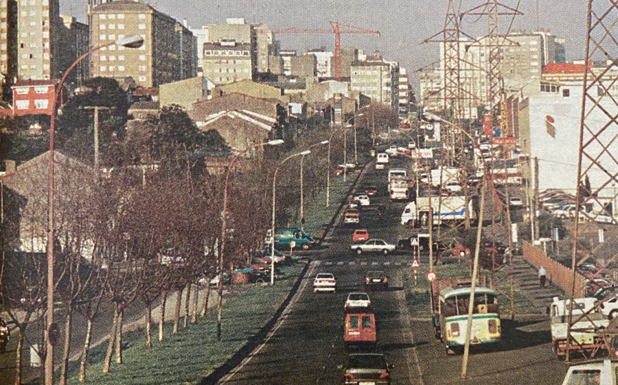 Hace 25 años: Piden la ampliación de la carretera a Meicende