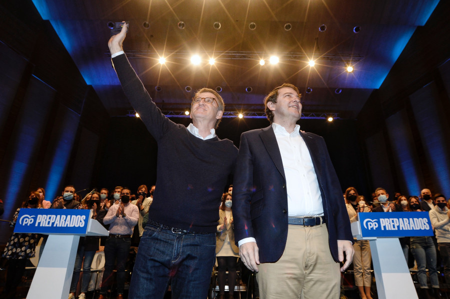 Mañueco a Feijóo: Te toca liderar volver a ser un partido en que quepan todos