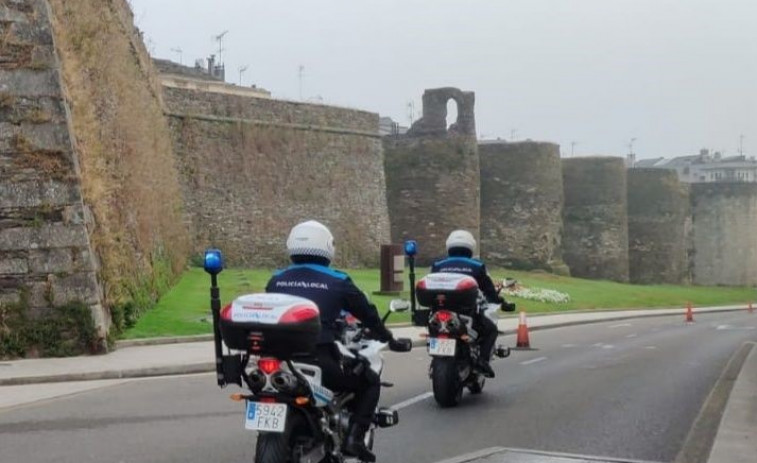 Detenidos los dos padres de un niño de dos años que deambulaba de madrugada por Lugo